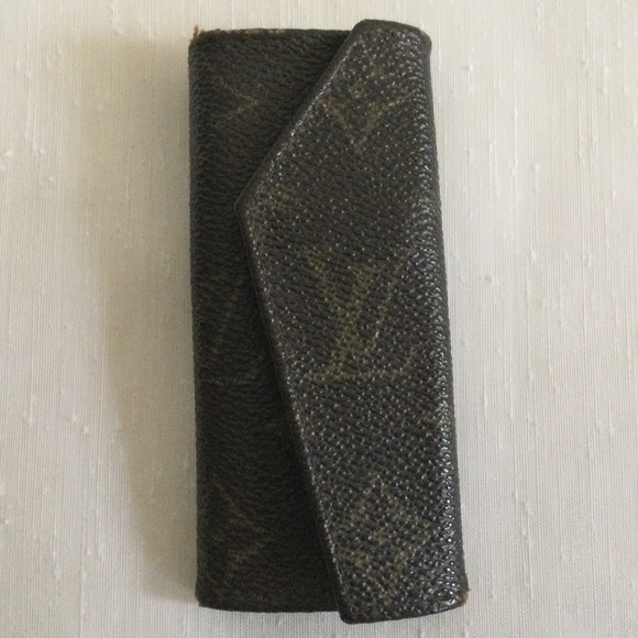 Vintage Louis Vuitton Key Holder Trifold Collectible 1980’s - Picture 1 of 11